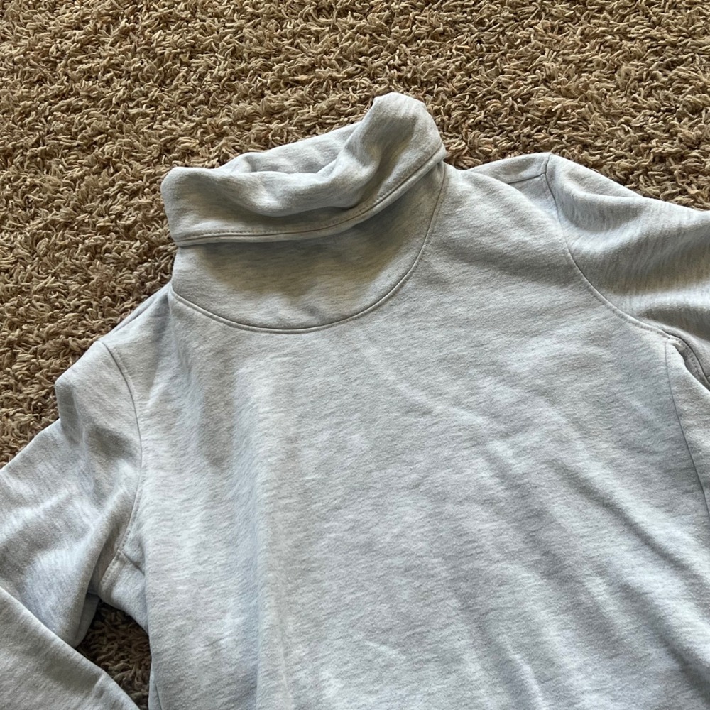 Nike‎ Dri-FIT Womens Funnel Neck Sweatshirt Grey Logo Hem Pullover Medium